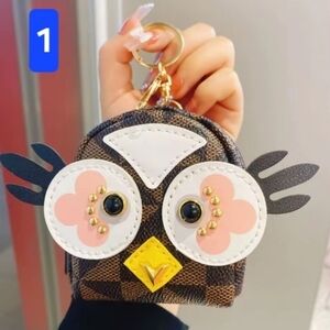 GIVEAWAY Owl Design Kids Keychain Accessory